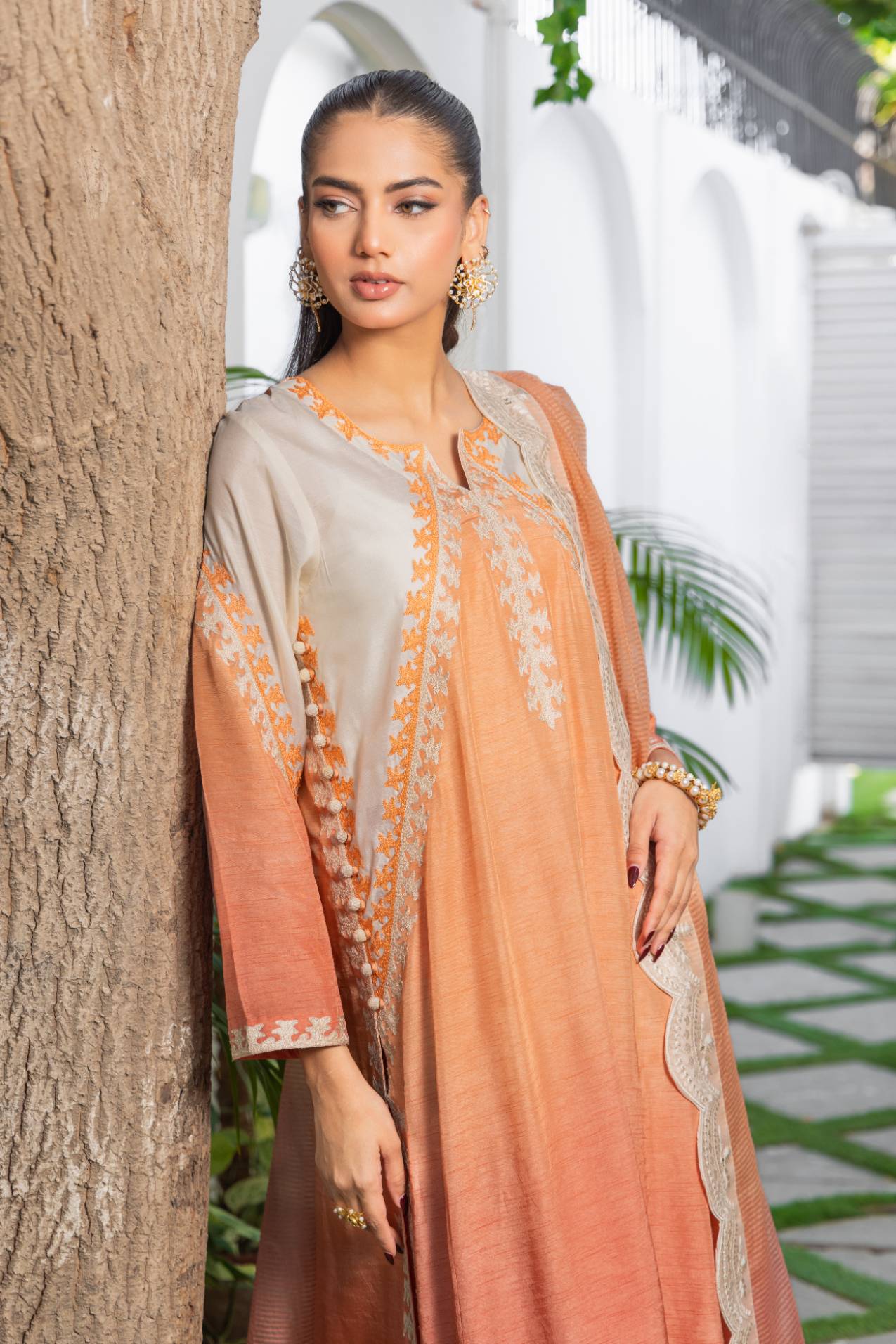 Peach handworked embellishment Suit Kaashni-shk